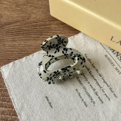 Small Hair Claw Clips for Women Non-Slip Tortoise Shell Acetate Hair Clips Vintage French Design Hair Jaw Clips