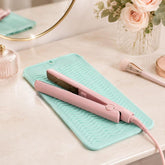 Heat Resistant Silicone Mat Pouch for Curling Iron & Flat Iron 2-in-1 Hot Hair Tool Travel Bag Organizer Non-Slip Double-Sided Wave Countertop Protective Pad for Hair Straightener