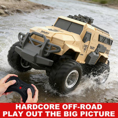 JJR/C Q241 Four-Wheel Drive Amphibious Explosion Proof Waterproof Remote Control Armored Vehicle