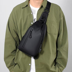OUMANTU 0126 Outdoor Large Capacity Breathable Waterproof Shoulder Crossbody Chest Bag
