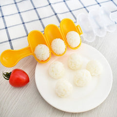 Cute Style Food-grade Sushi Rice Ball Shaker Mold with Spoon for Kids, Random Color Delivery, Spoon Shape