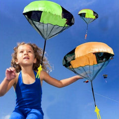Hand Throwing Mini Play Parachute Paratrooper Outdoor Games Children Educational Toys with Figure Soldier for Kids, Random Color Delivery, Hand Throwing Parachute