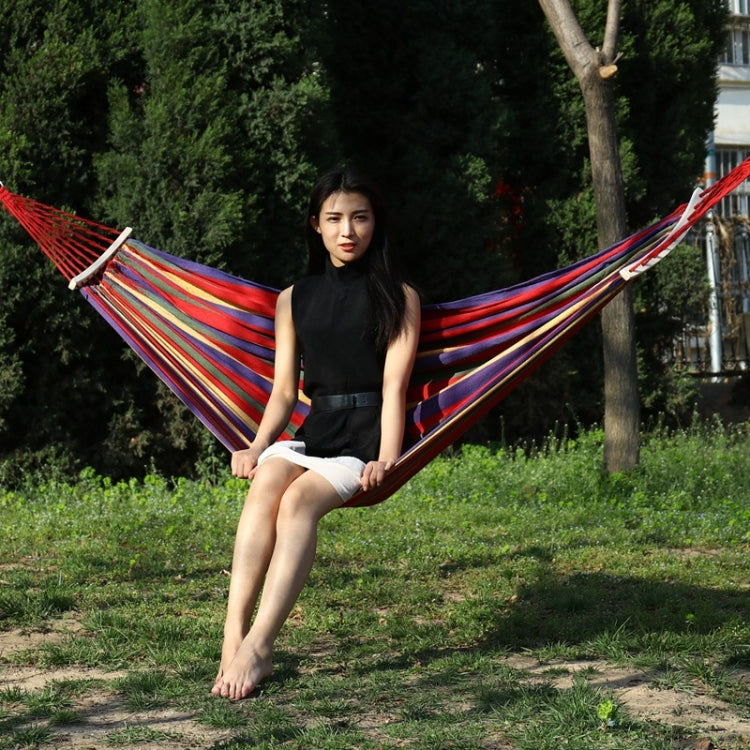Outdoor Rollover-resistant Single Person Canvas Hammock Portable Beach Swing Bed with Wooden Sticks, Size: 185 x 80cm, Size: 185 x 80cm, Size: 185 x 80cm(Red)