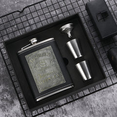 Portable Stainless Steel Hip Flask Set With Wine Glass Funnel, Style:, 8OZ New Jack Patch Core, 8OZ Old Jack Patch Core, 8OZ Old Man Patch Core, 8OZ Yellow Floral Pattern Core, 7OZ Black Leather Jack Gray, 7OZ Yellow Leather Jack Old Man Gray          ...