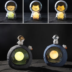 W1153 Resin Planet Night Light Home Decorations, Style:, Silver Star, Kitten Astronaut, Bear Astronaut