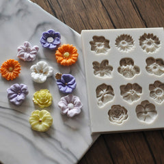 Fondant Cake Silicone Mold Chocolate Mold DIY Trumpet Flower Sun Flower Baking Decoration, Sun Flower Shape(Pink), Sun Flower Shape(Gray)