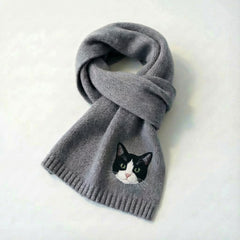 🧣 Custom Pet Portrait Knit Scarf – Cozy Personalized Scarf for Pet Lovers